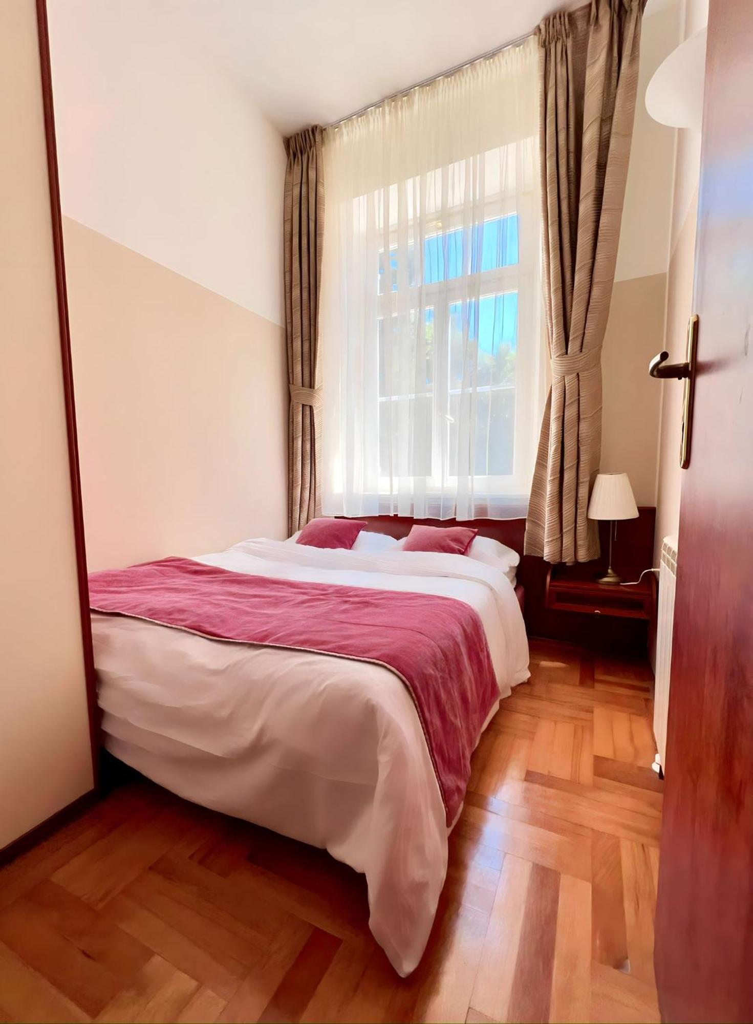 Villa Valdepian Apartments Савудрия Экстерьер фото