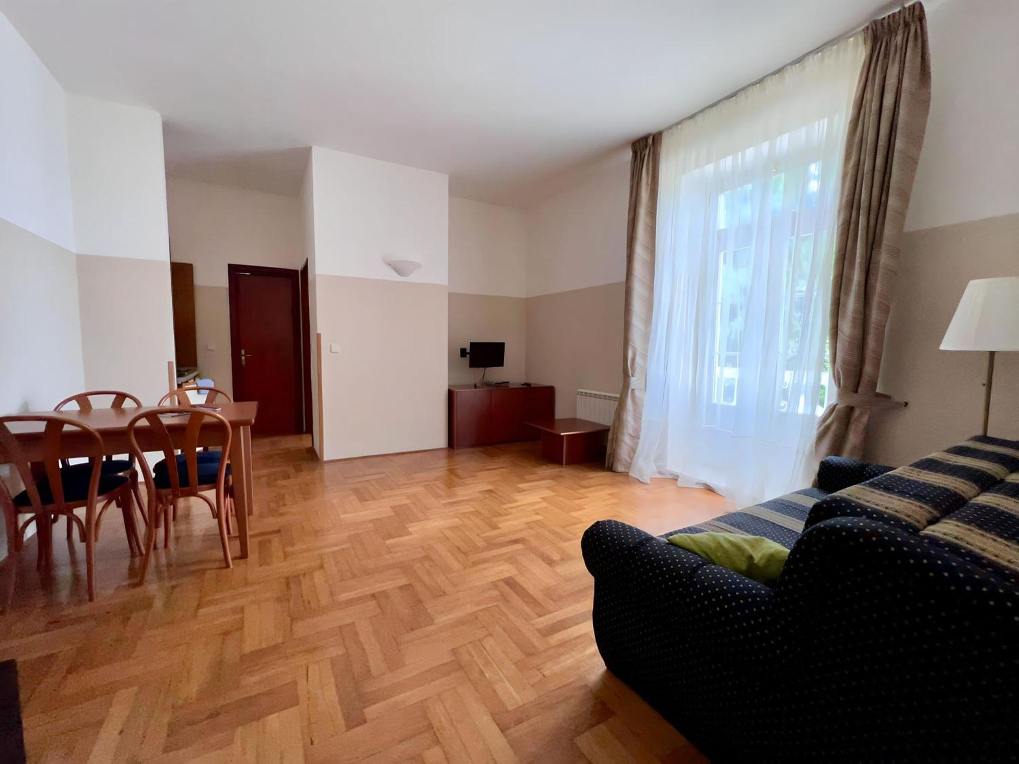 Villa Valdepian Apartments Савудрия Экстерьер фото