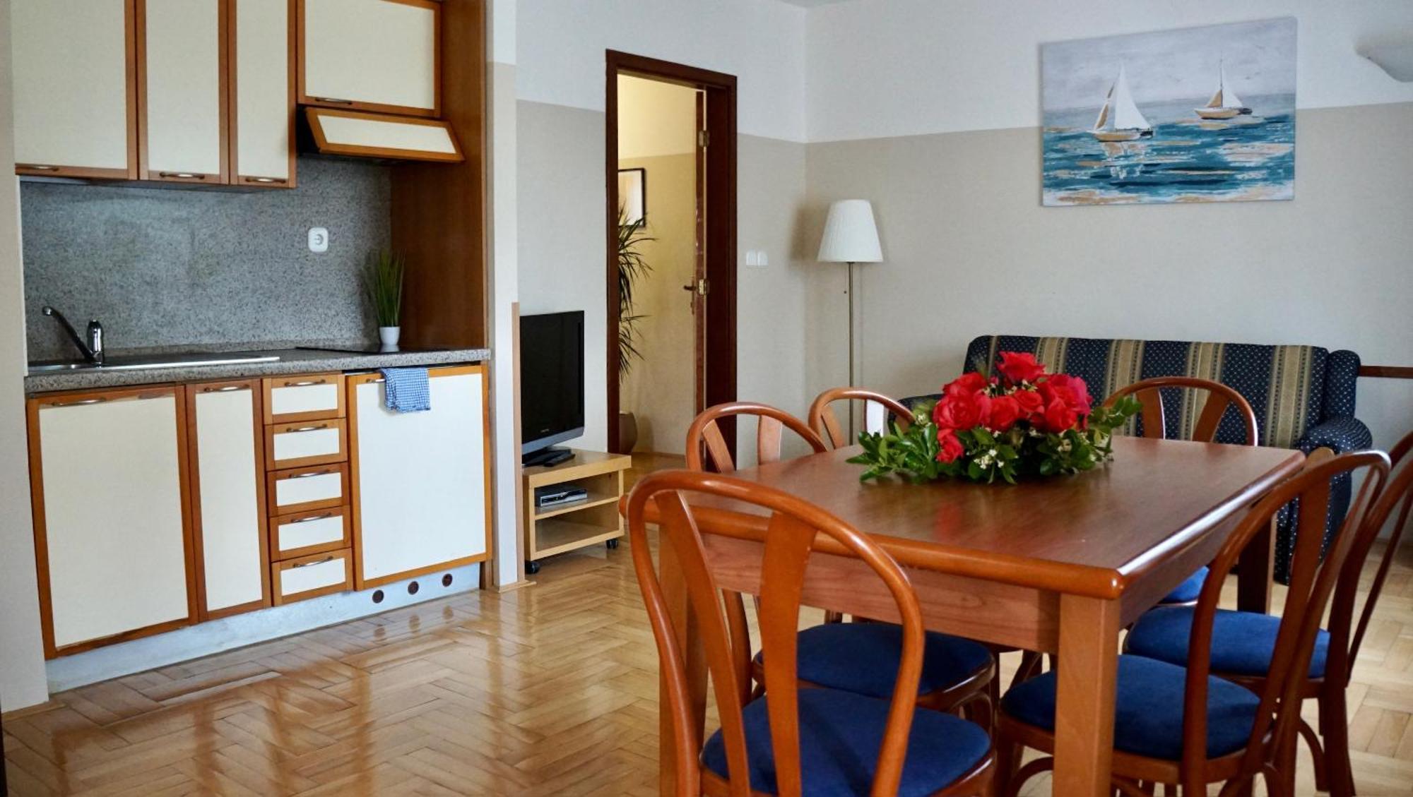 Villa Valdepian Apartments Савудрия Экстерьер фото