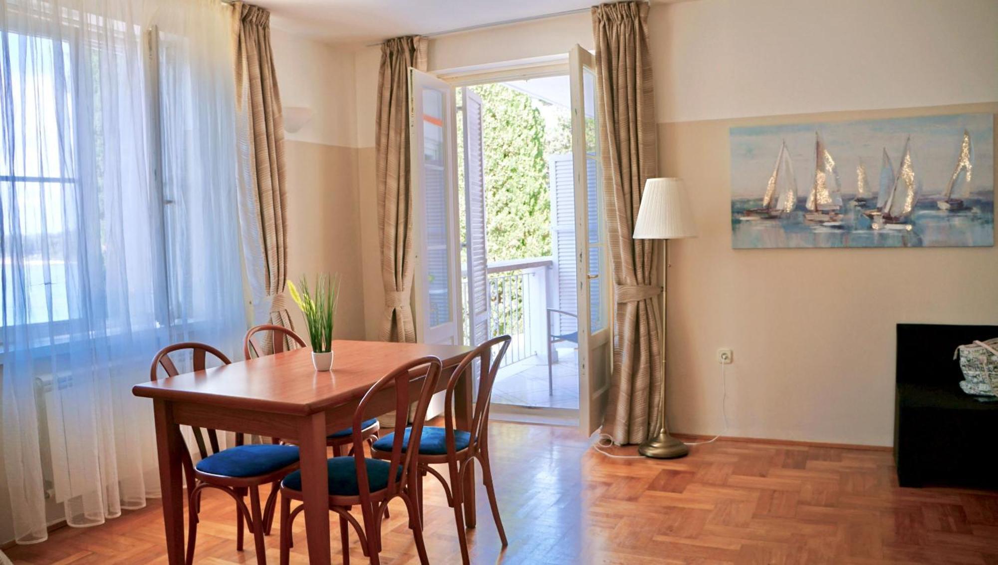 Villa Valdepian Apartments Савудрия Экстерьер фото